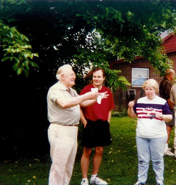 Arnold, Vic, Shirley