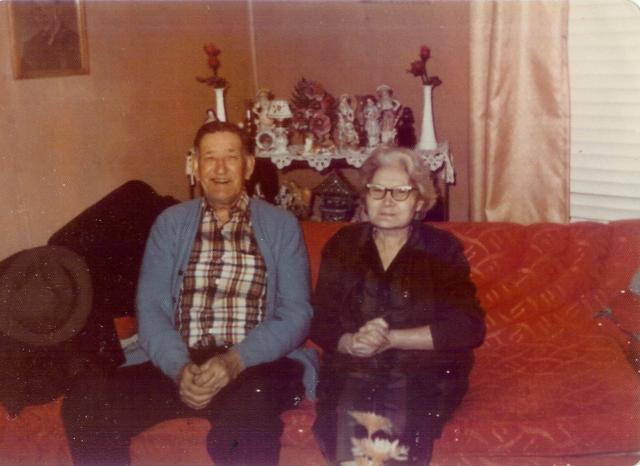 Allen Parsley, Effie Lee Mollett