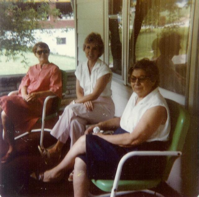 Maude, Ruth, Myrt 